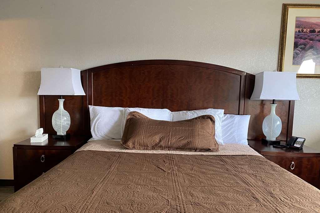 Travelodge By Wyndham Farmington Hwy 64 חדר תמונה